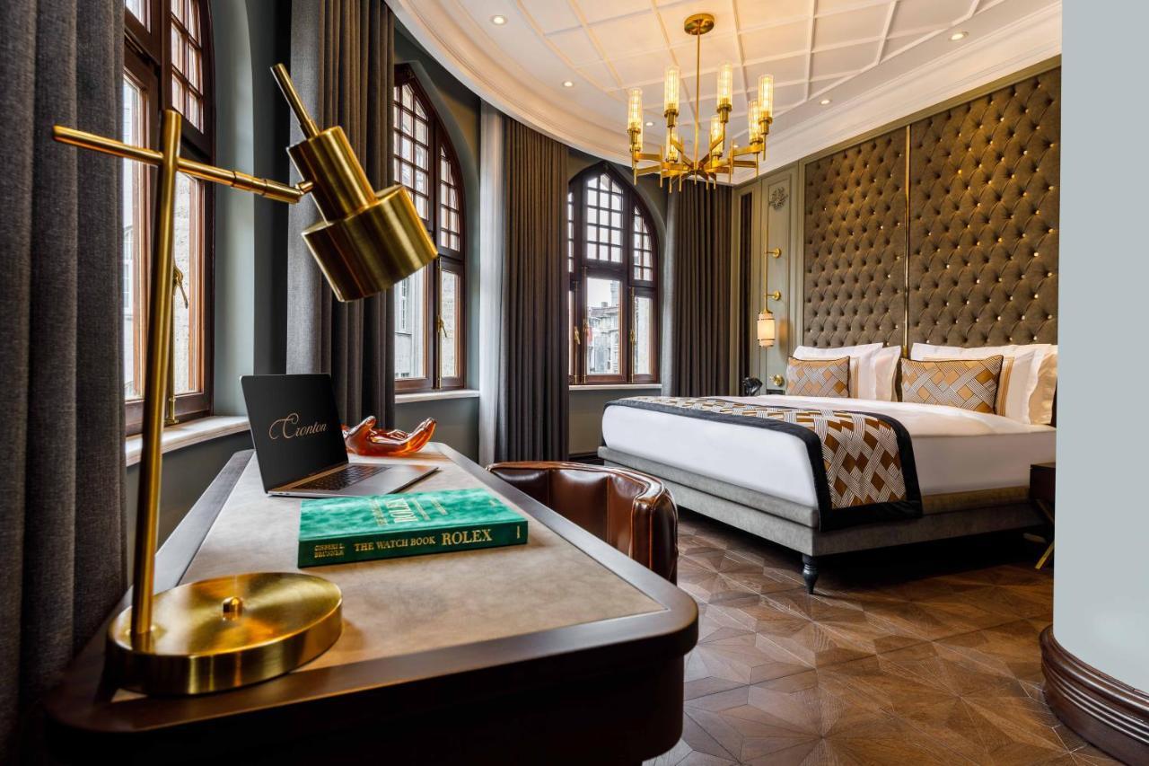 Cronton Design Hotel Istanbul Exterior photo The Savoy's renovated rooms