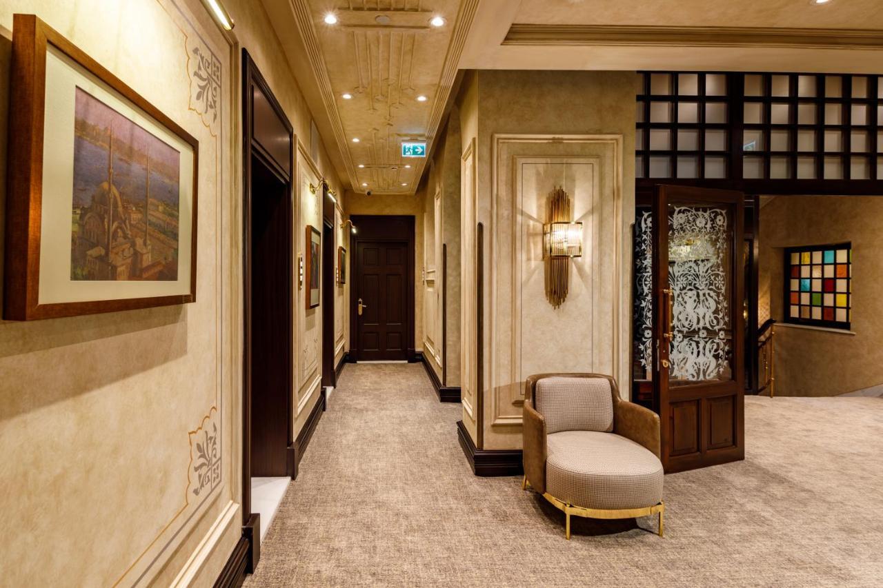 Cronton Design Hotel Istanbul Exterior photo Interior of the hotel