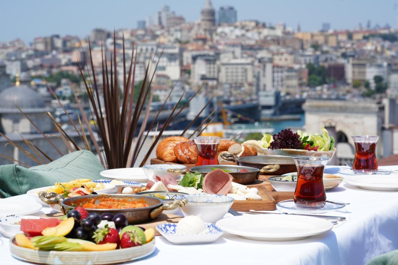 Cronton Design Hotel Istanbul Exterior photo A traditional Turkish breakfast