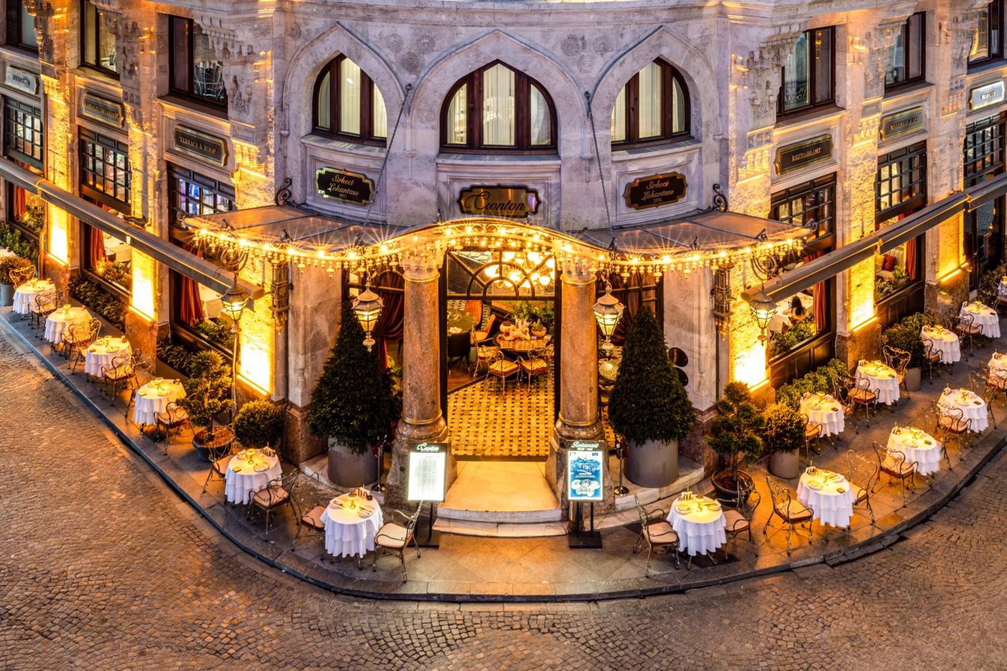 Cronton Design Hotel Istanbul Exterior photo The restaurant in 2016